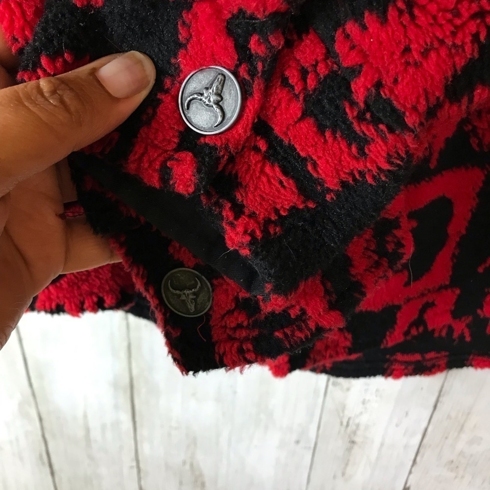 Women’s Barn Fly Ranch Collection Red & BlackPattern Button Up Jacket - Picture 8 of 15